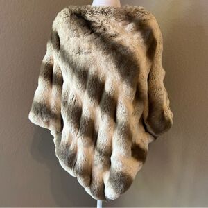 Donna Salyers Fabulous Faux Furs Couture Poncho (O/S)